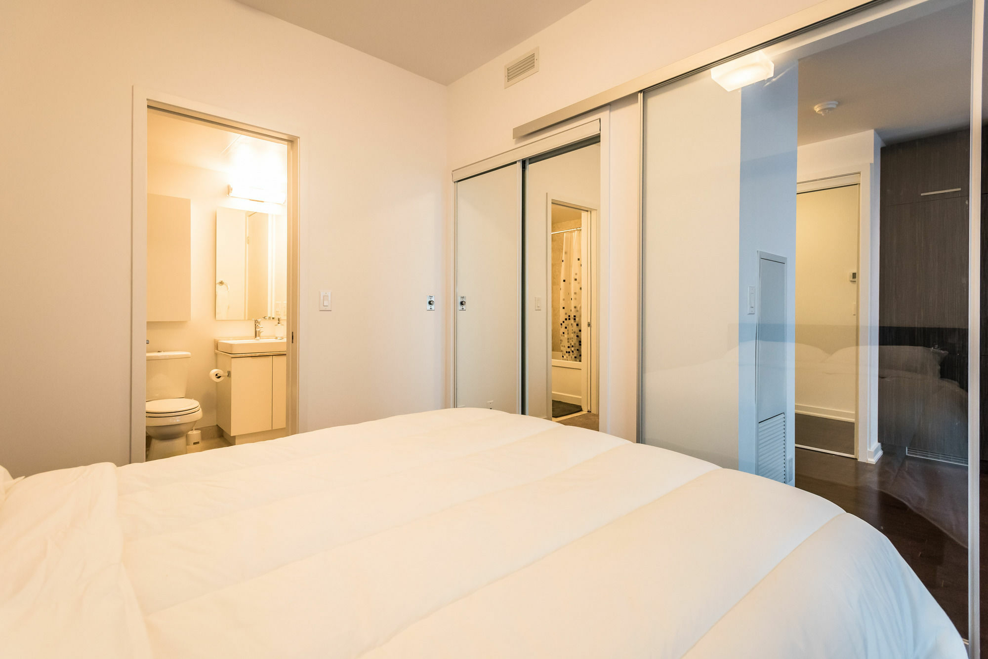 Downtown Luxury Lakeview Condo Toronto Eksteriør bilde