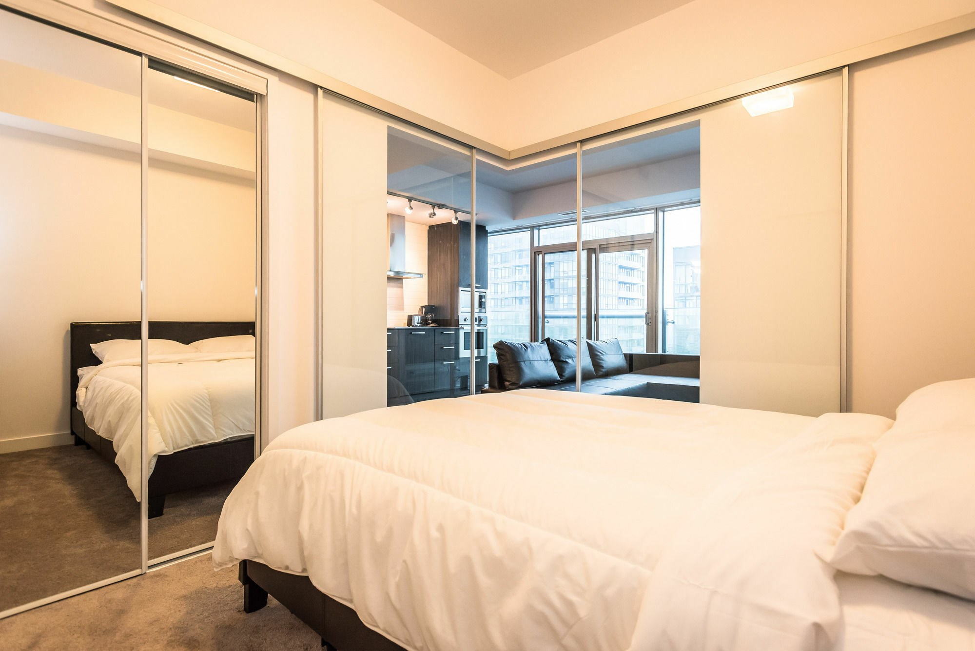 Downtown Luxury Lakeview Condo Toronto Eksteriør bilde